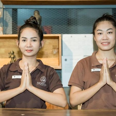 โรงแรมมรสุม บาสซัค พนมเปญ ภายนอก รูปภาพ